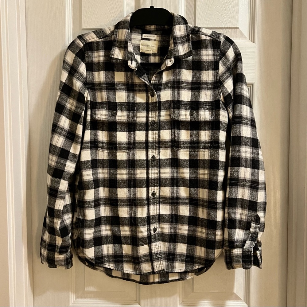 American Eagle Flannel Button Down Plaid Shirt - image 1